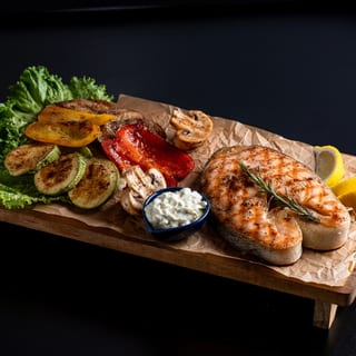 Cinnamon isle Salmon